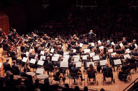Australian World Orchestra Stage and Screen